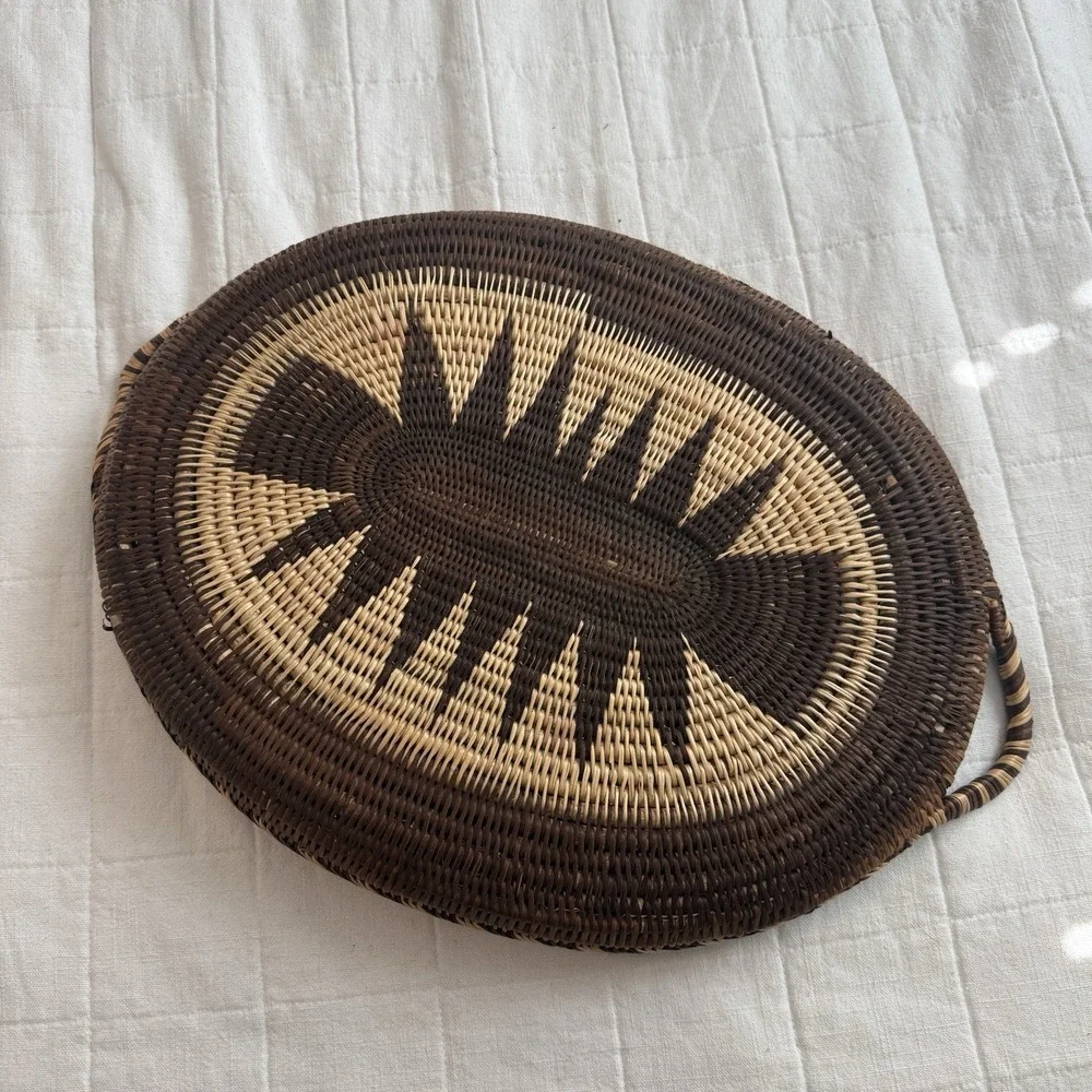 Papua New Guinea Buka Oval Woven Basket Tray 18″ Sunburst Handles 1960s VTG